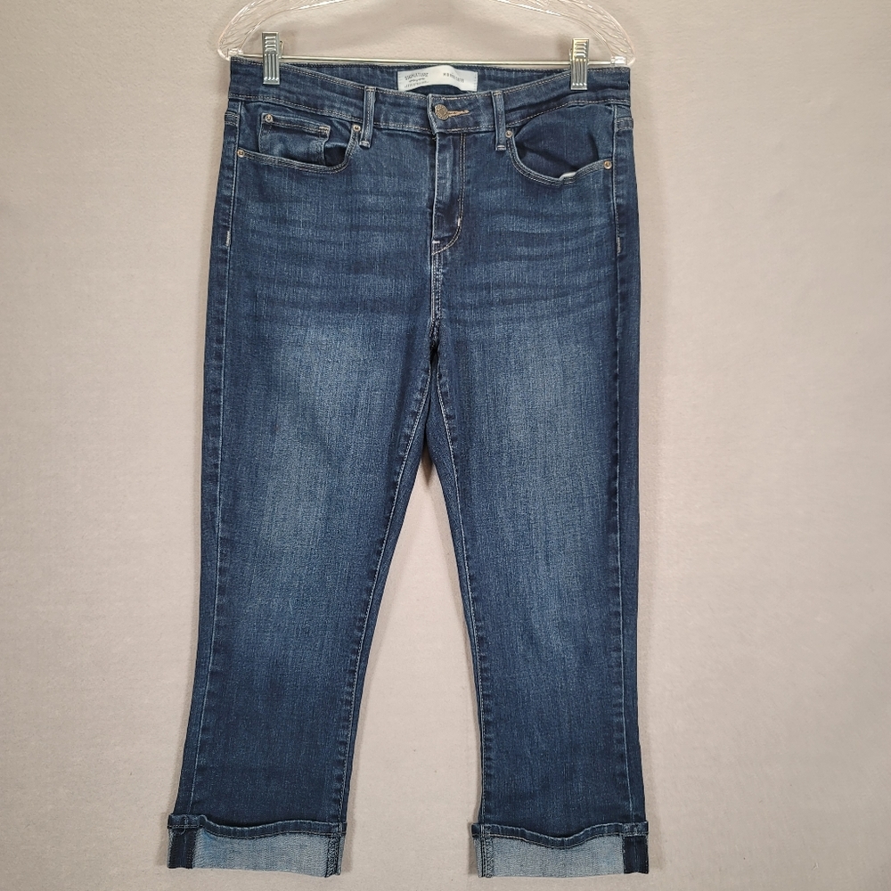 Signature by Levi Strauss Capri Jeans Women's  Size 12 Blue  Stretch Mid-Rise